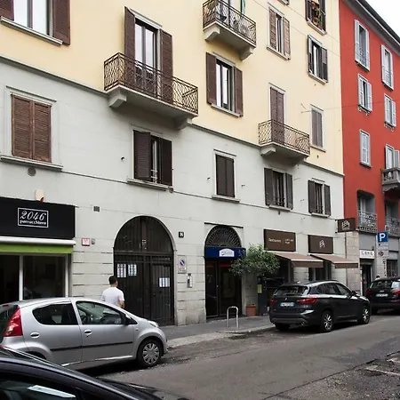 Zen In Sarpi/sempione District *